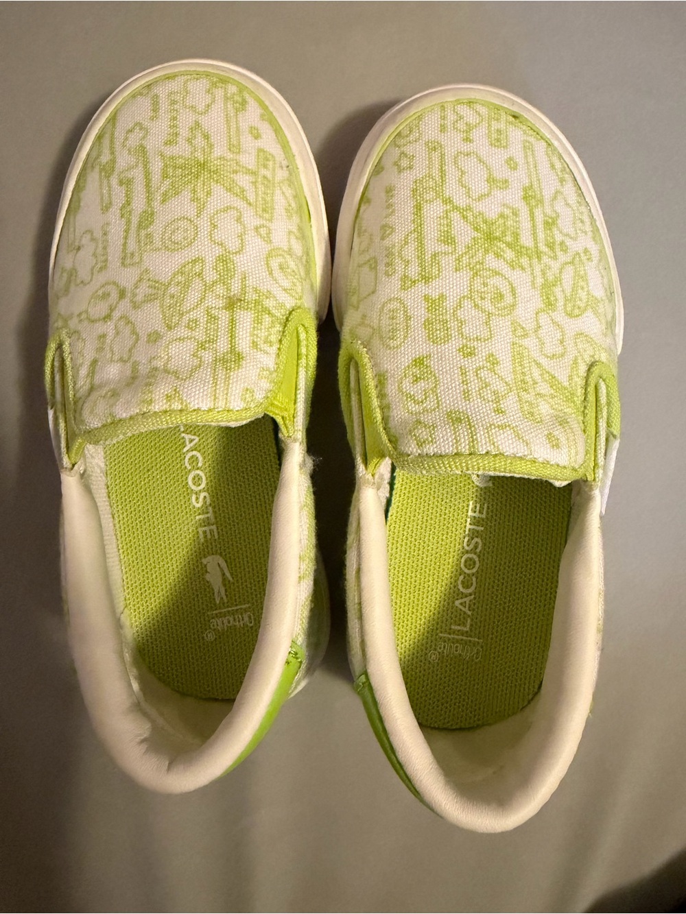 Lacoste Kids Slip-On Sneakers in Lime Green and White size 6 worn one time